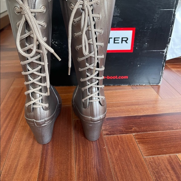 Hunter Boots Size 9 US - New with Box - Titanium Color - Verbier Lace Rain Boot - Picture 3 of 6